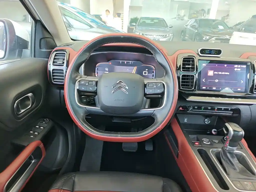 Citroen C5 AIRCROSS — миниатюра 11