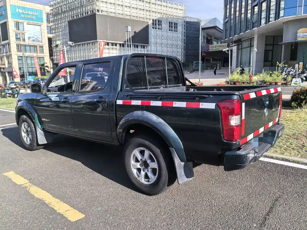 Dongfeng Rich — миниатюра 6