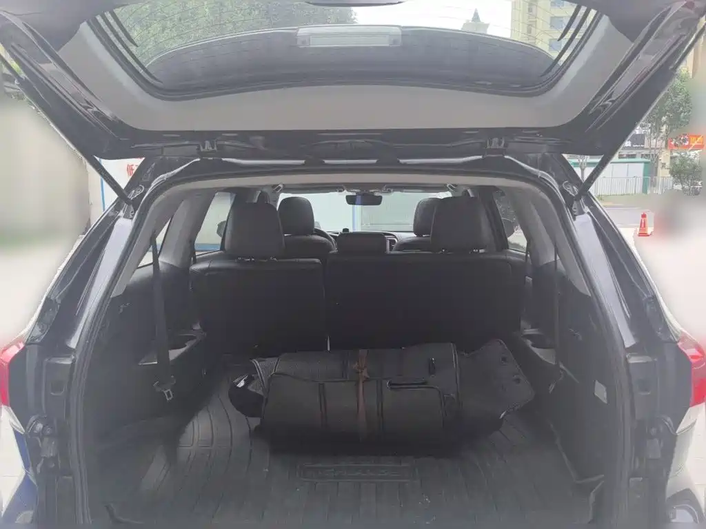 Toyota Highlander — миниатюра 20