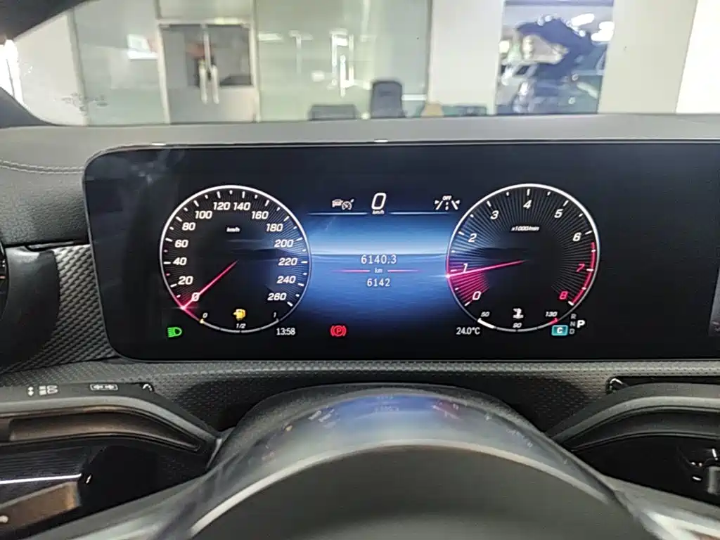 Mercedes-Benz A-Class — миниатюра 4