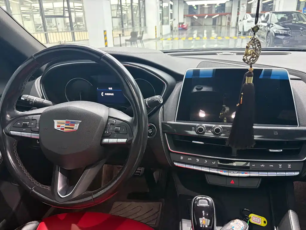Cadillac CT5 — миниатюра 4