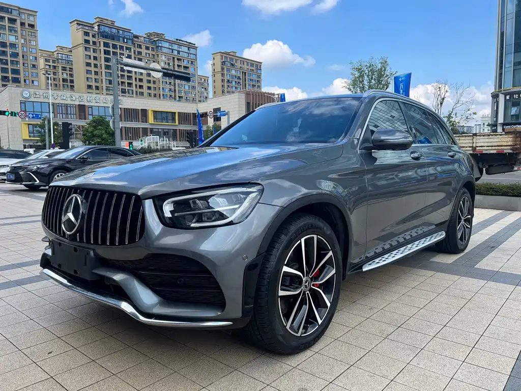 MERCEDES-BENZ GLC