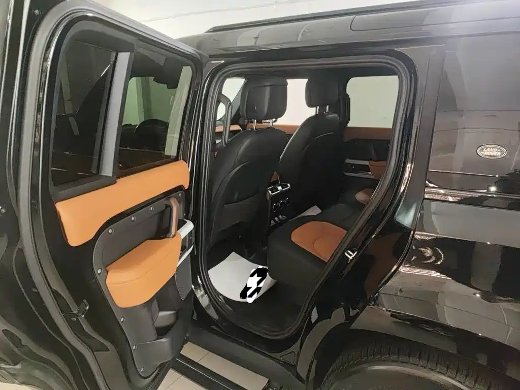 Land Rover Land Rover Defender 2024 110 3.0T P400 X-DYNAMIC HSE