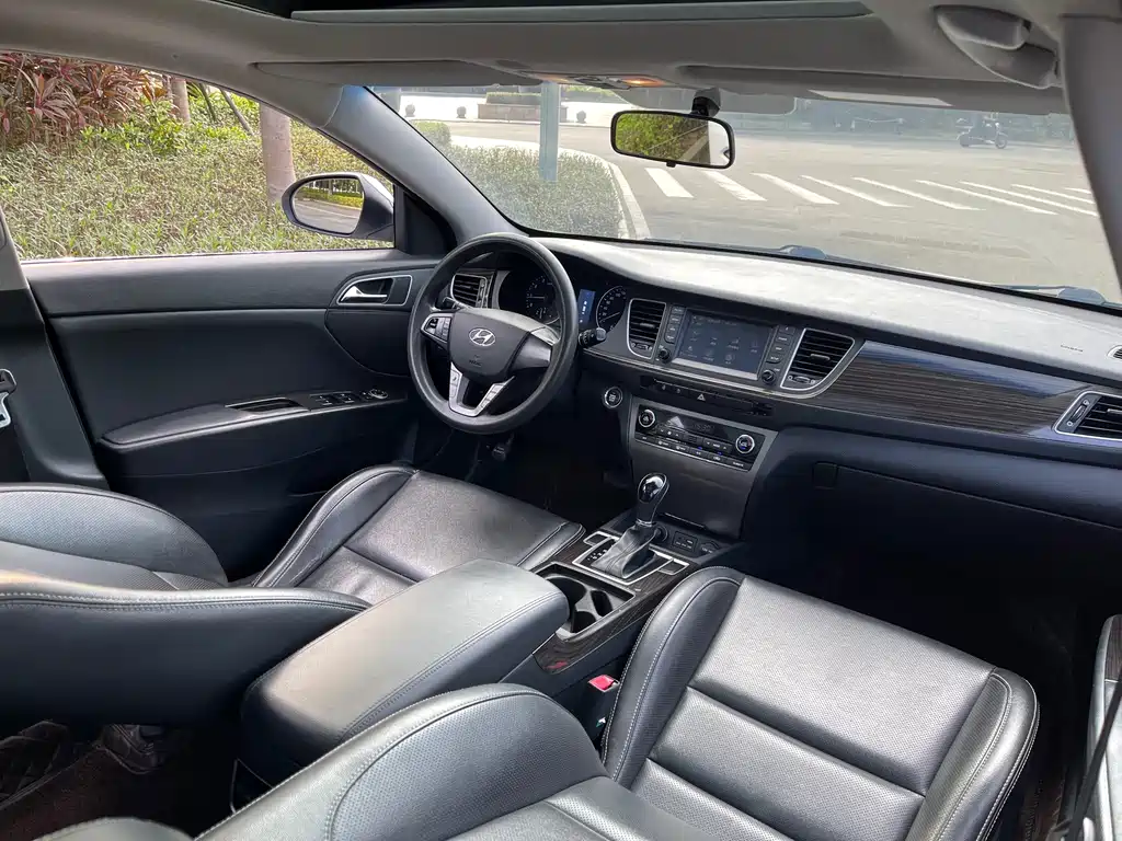 Hyundai Mistra — миниатюра 8