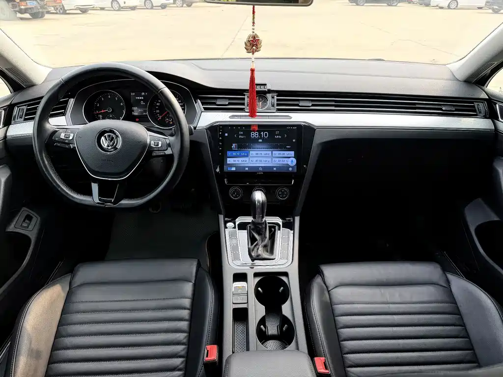 Volkswagen Magotan — миниатюра 5