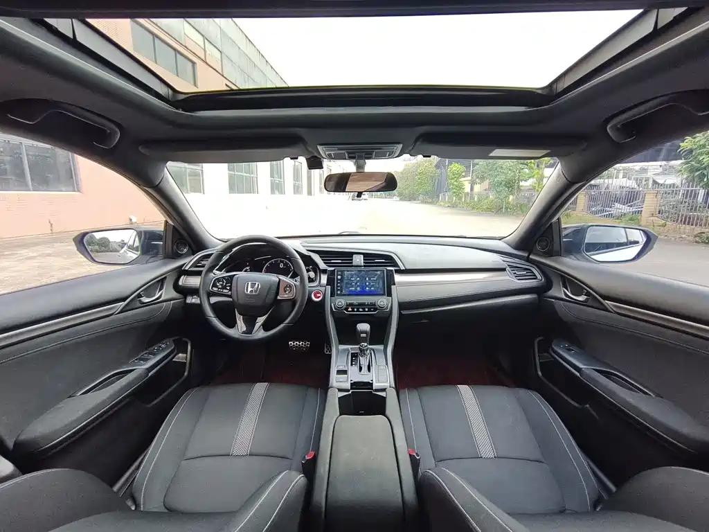 Honda Civic — миниатюра 13