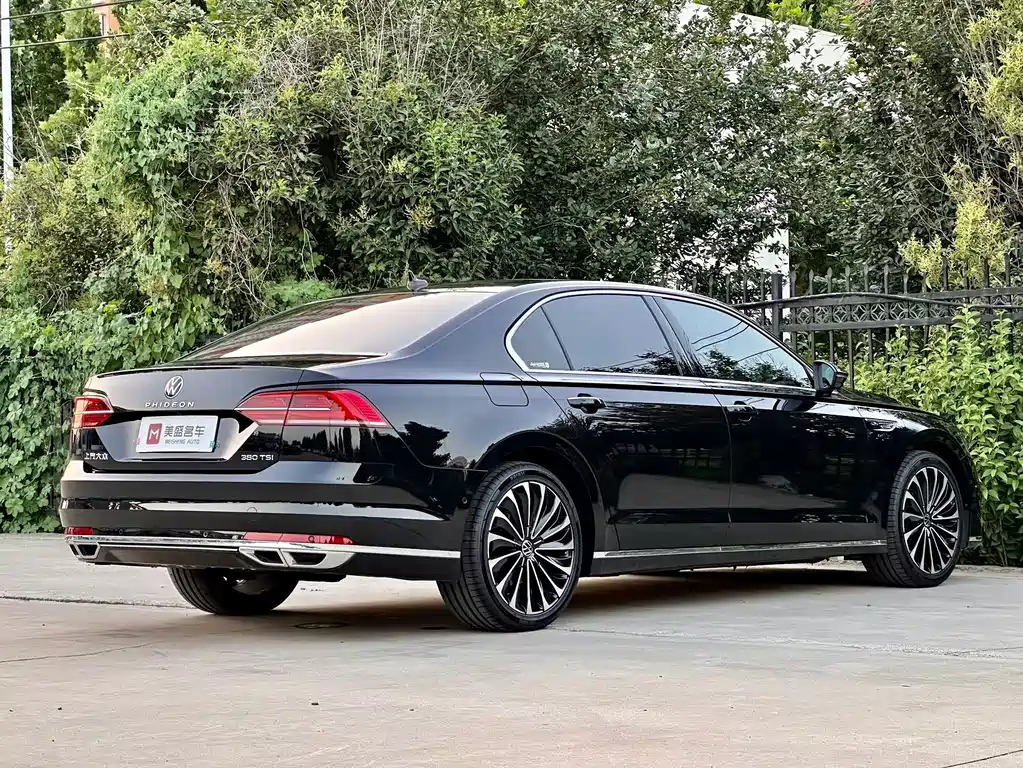 Volkswagen Phideon — миниатюра 9