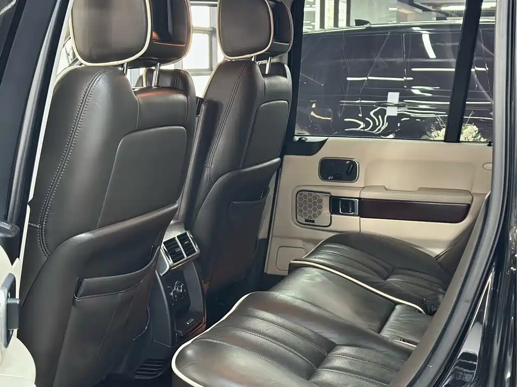 Land Rover Range Rover 2011 5.0 SC V8
