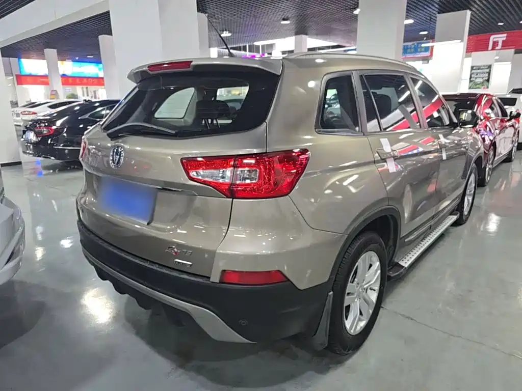 Changan CS75 2014 2.0L MT Luxury IV