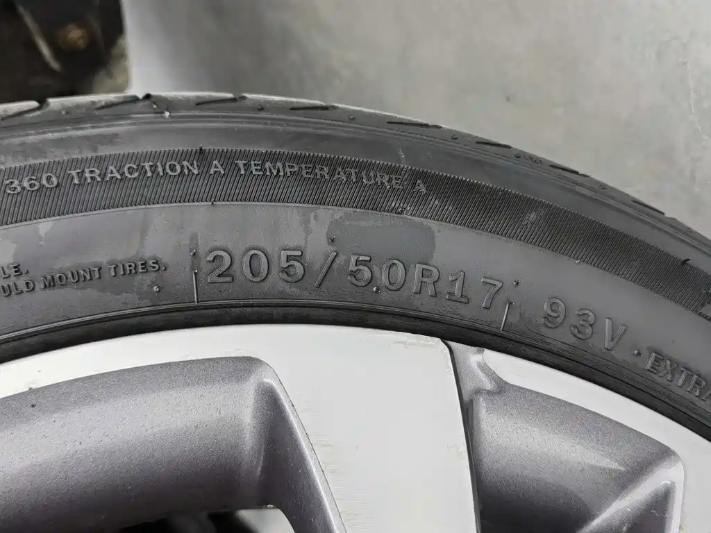 Geely Emgrand GL — миниатюра 24