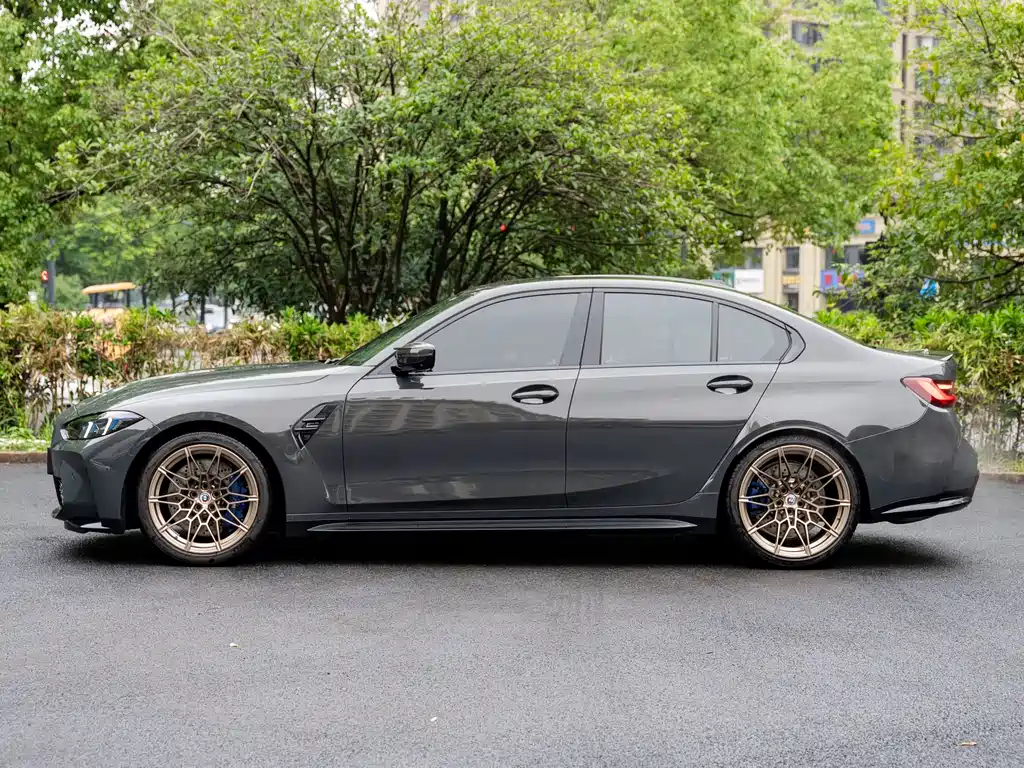BMW M3 2024 M3