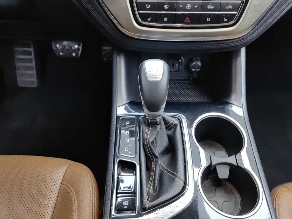 Changan CS95 — миниатюра 13