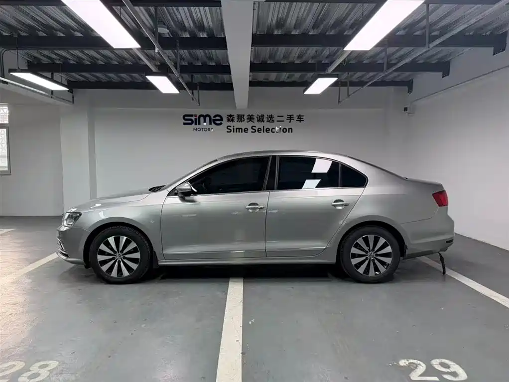 Volkswagen Sagitar 2018 280TSI DSG Comfort