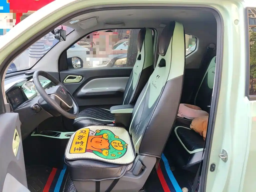 Wuling MINIEV — миниатюра 18
