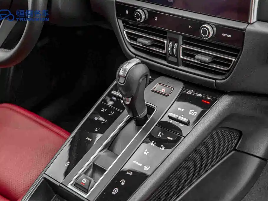 Porsche Macan — миниатюра 19