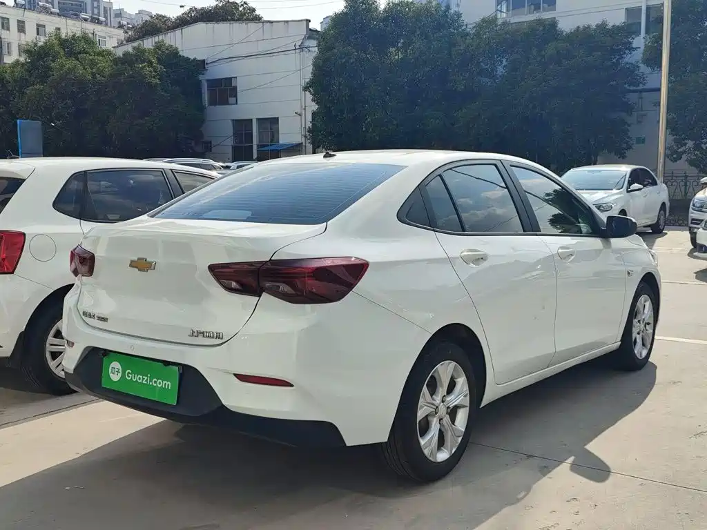 Chevrolet Cavalier — миниатюра 7