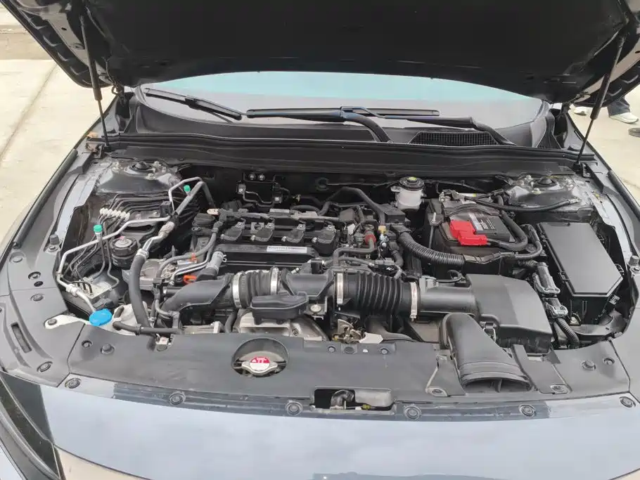 Honda Accord — миниатюра 10