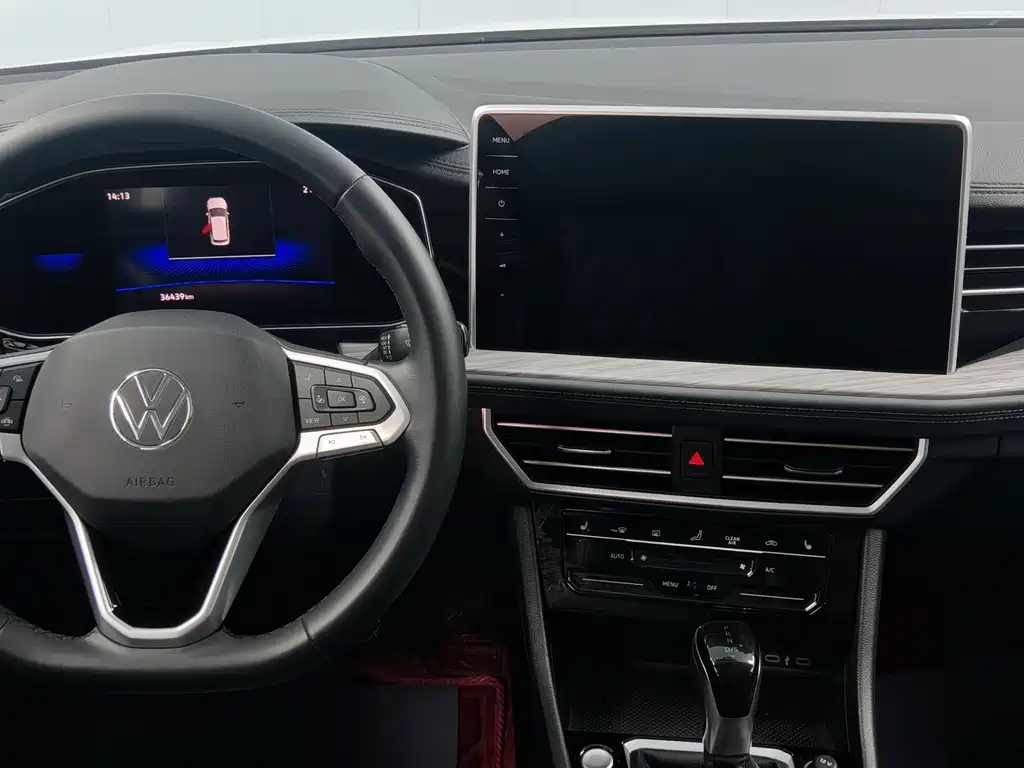 Volkswagen Sagitar — миниатюра 7