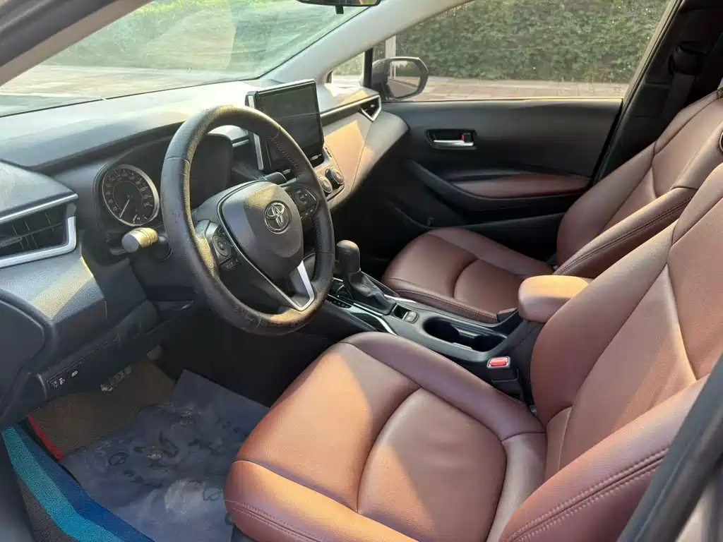 Toyota Corolla — миниатюра 4