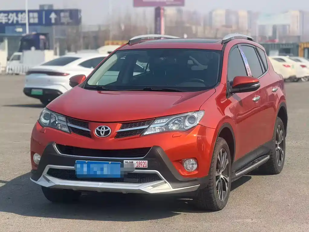 Toyota RAV4 2013