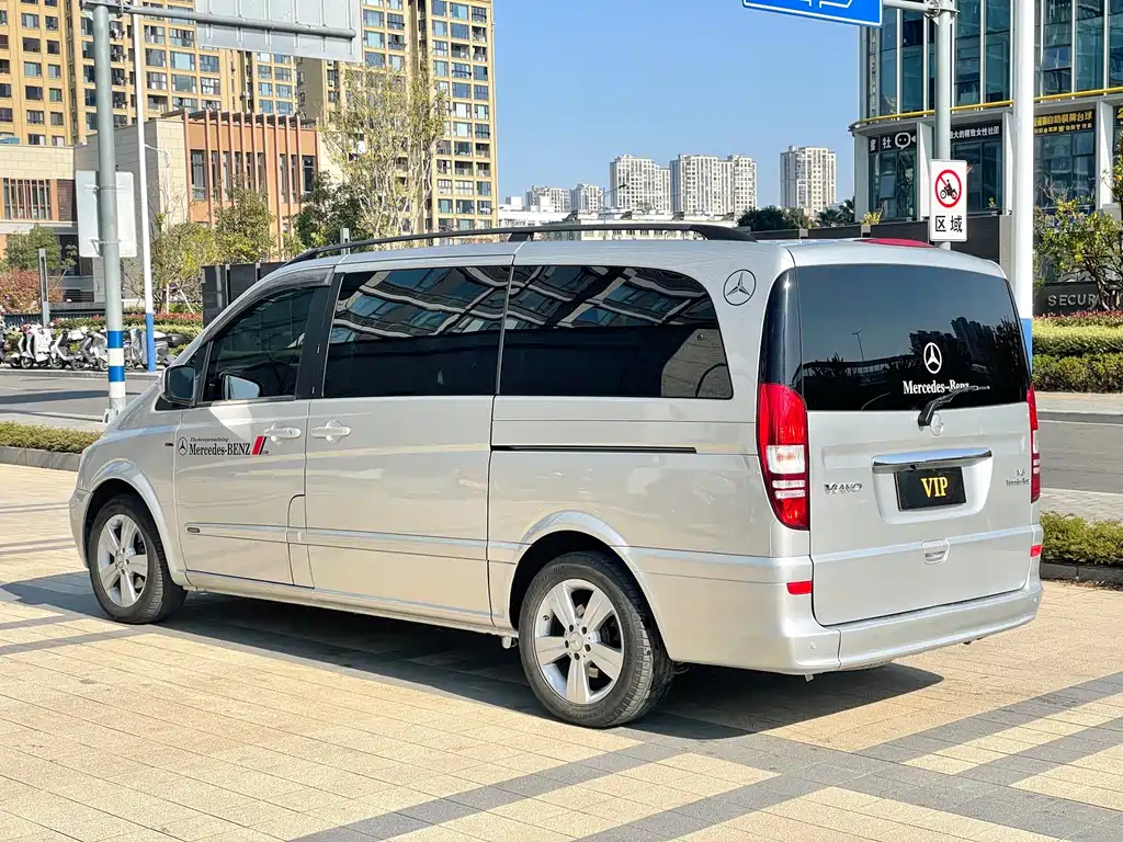 Mercedes-Benz Viano — миниатюра 13