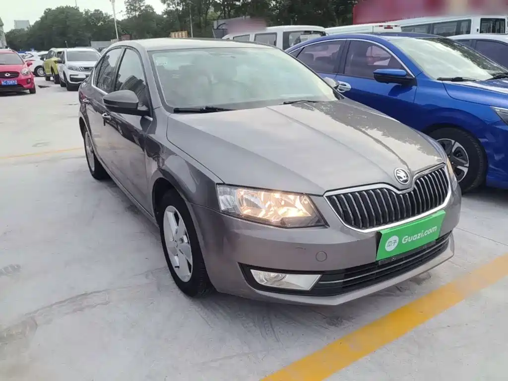 Skoda Octavia — миниатюра 4