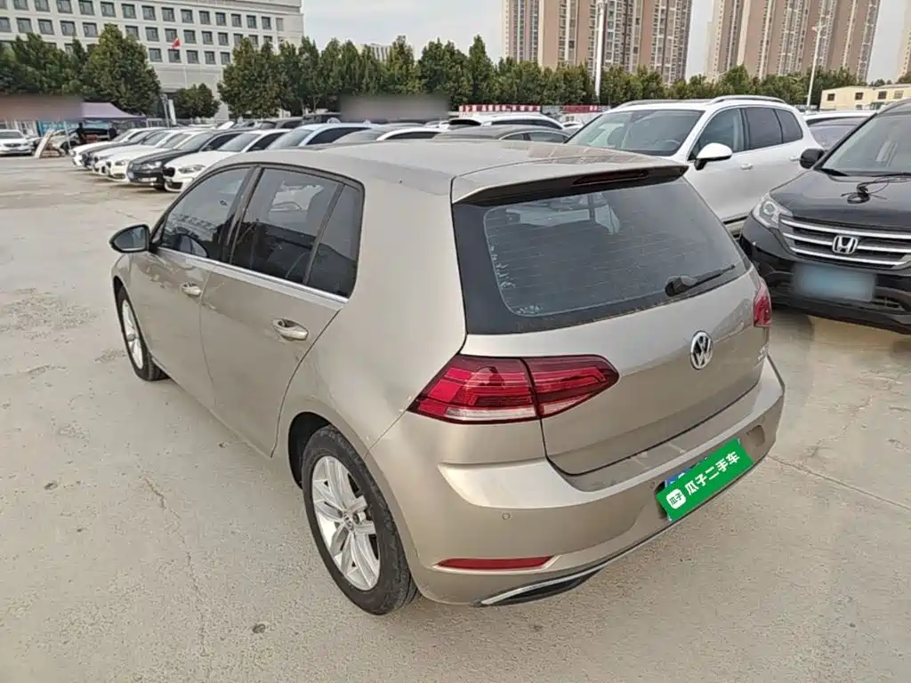 Volkswagen Golf — миниатюра 5