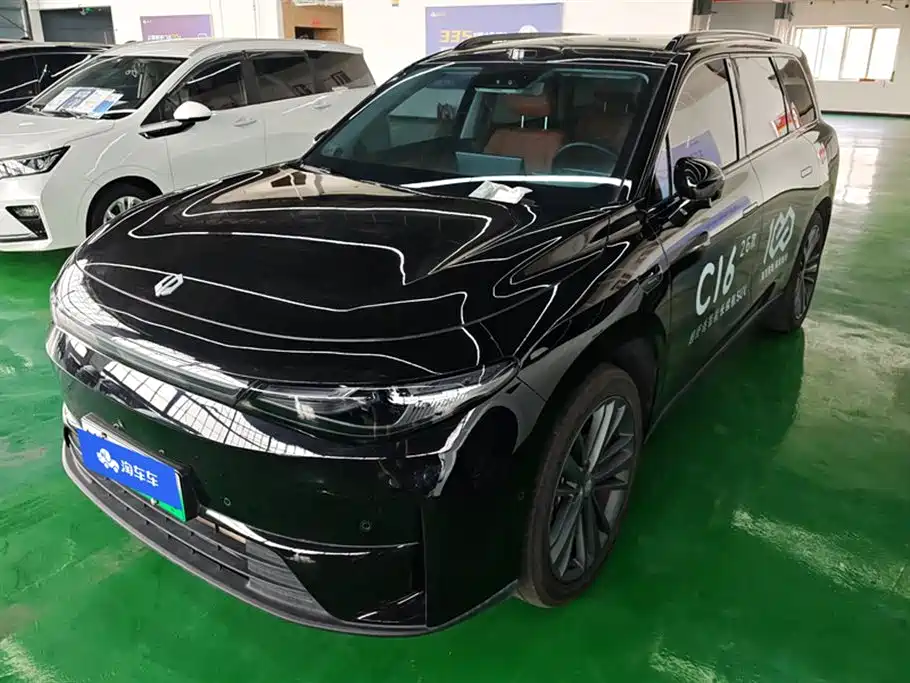 Leapmotor C16