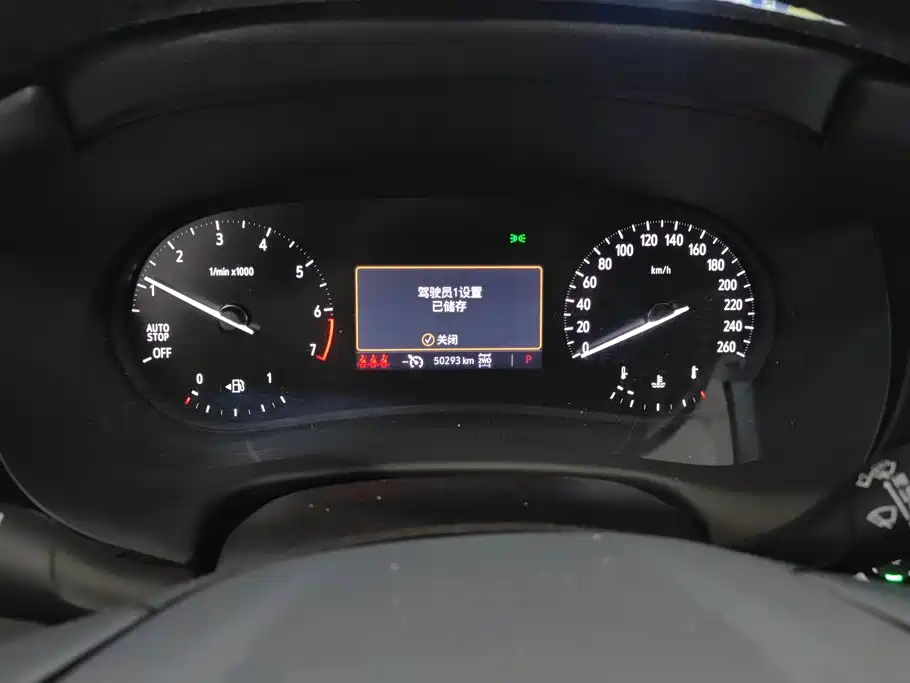 Buick Enclave — миниатюра 14