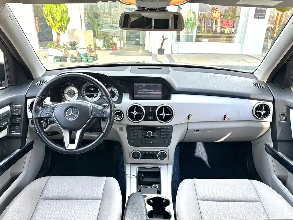 Mercedes-Benz GLK-Class — миниатюра 5