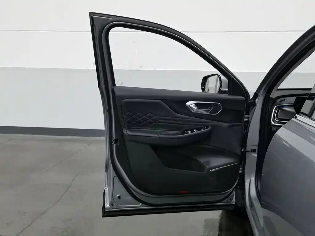 BAIC X7 — миниатюра 8