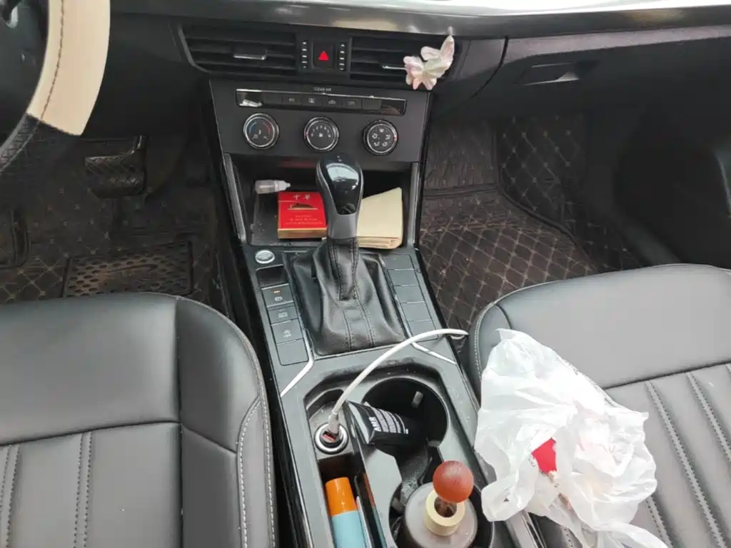 Volkswagen Passat — миниатюра 14