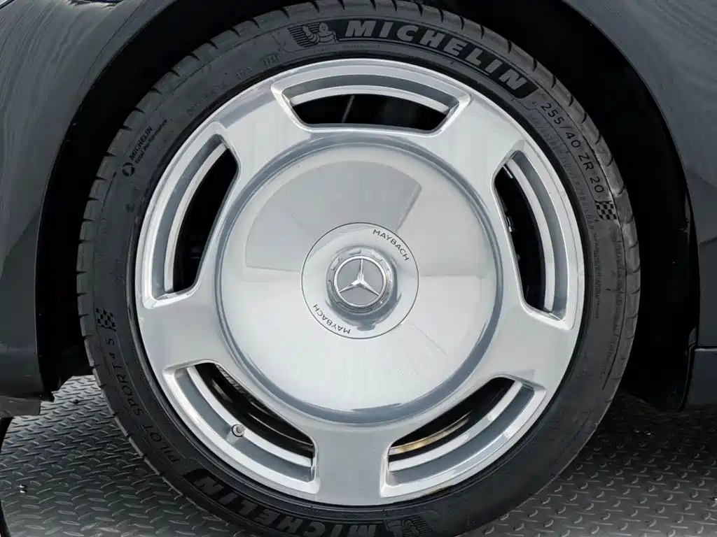 Mercedes-Benz S-Class — миниатюра 10