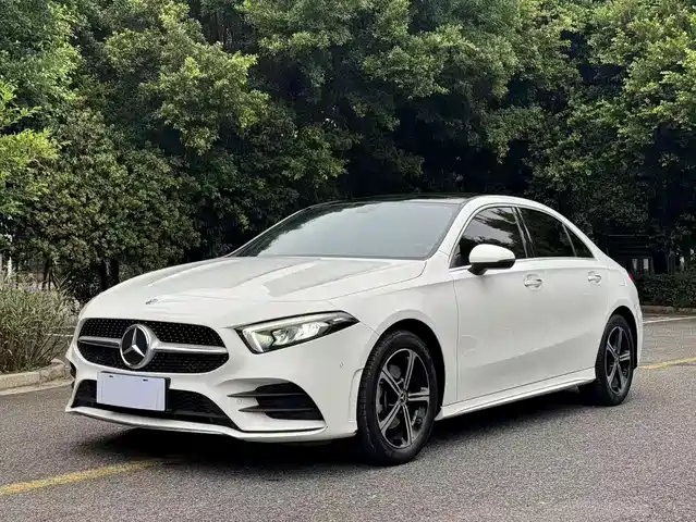 MERCEDES BENZ A CLASS