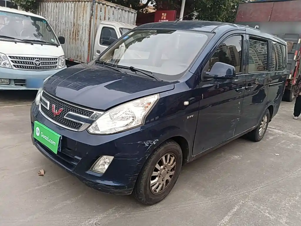 Wuling Rongguang V — миниатюра 2
