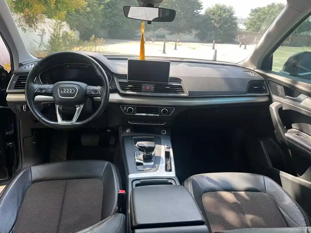 Audi Q5L — миниатюра 4