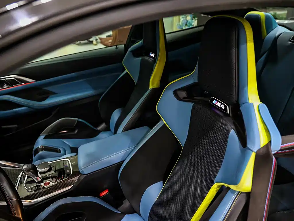 BMW M4 — миниатюра 6