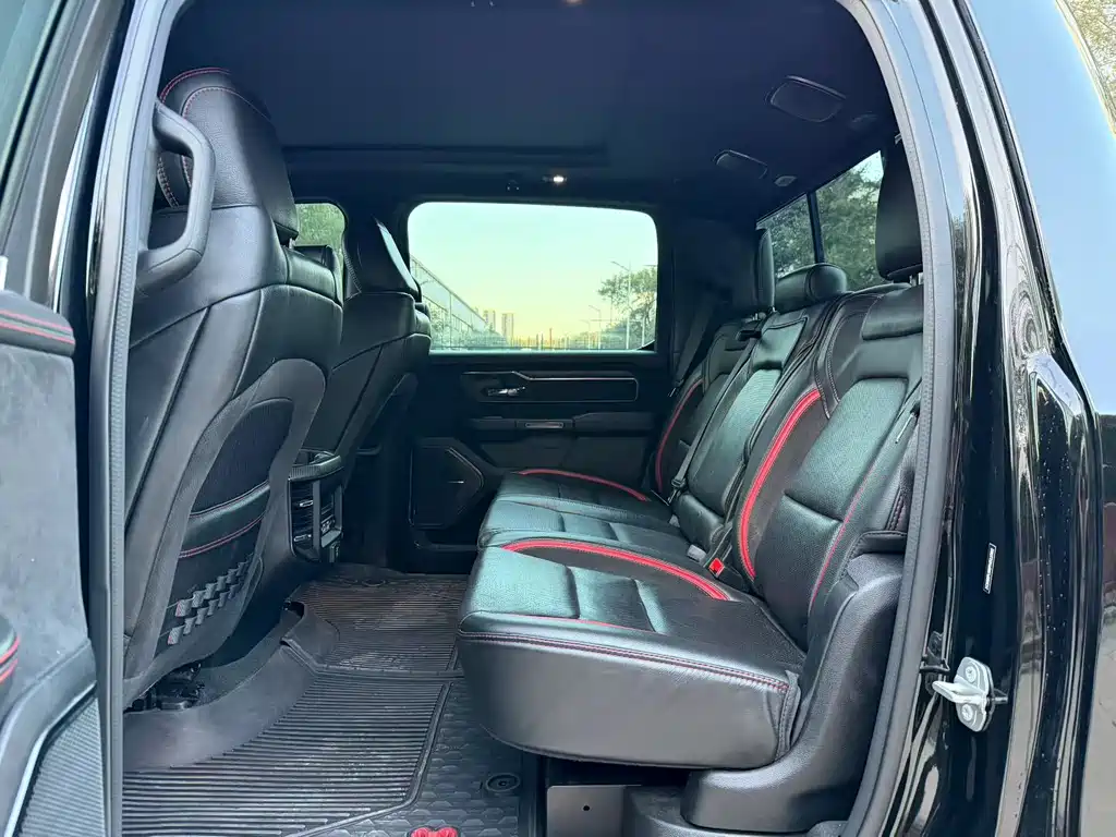 RAM Ram Trucks — миниатюра 3