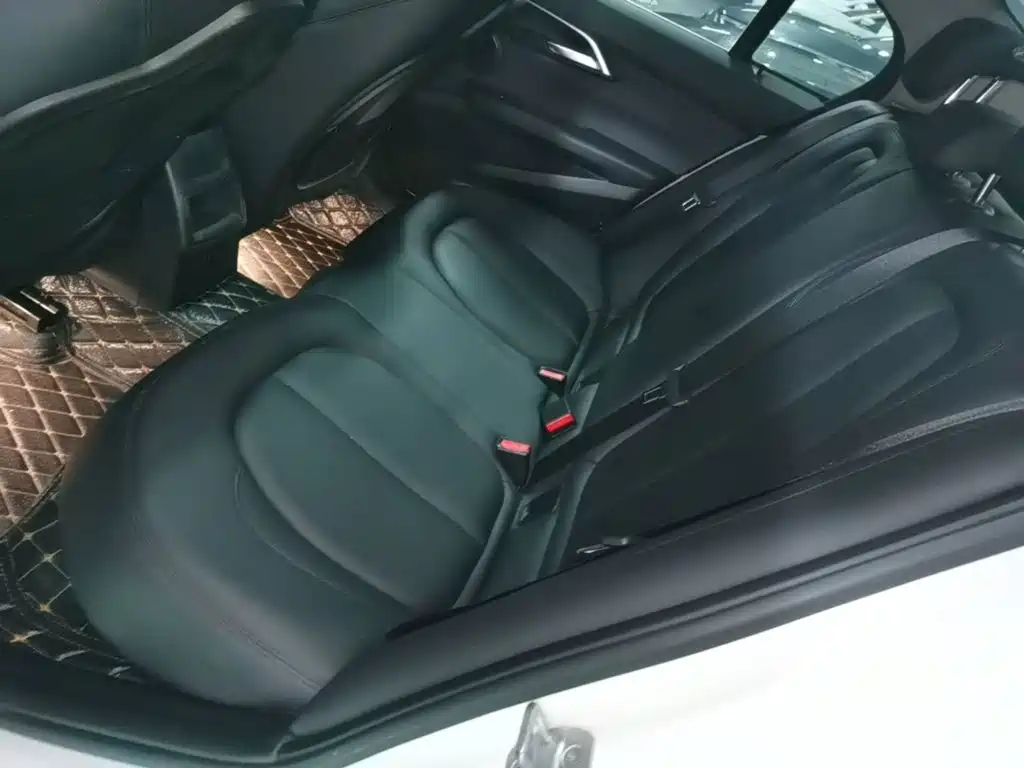 BMW 1 Series — миниатюра 17