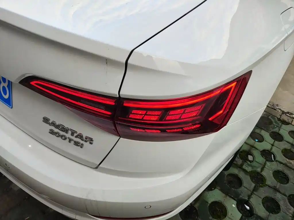 Volkswagen Sagitar — миниатюра 8