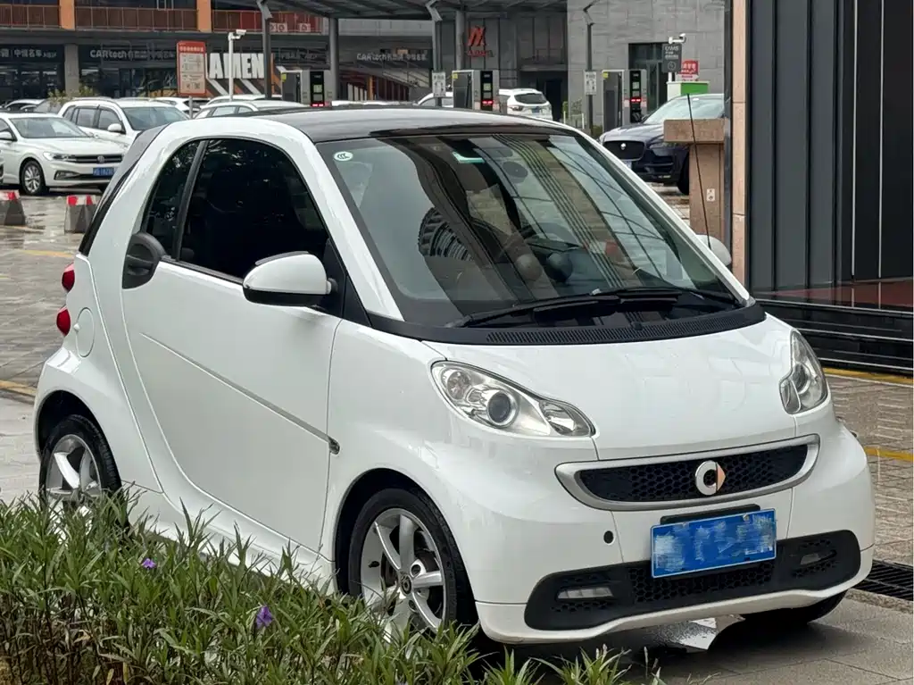 smart Smart Fortwo — миниатюра 3