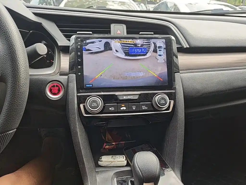 Honda Civic — миниатюра 13