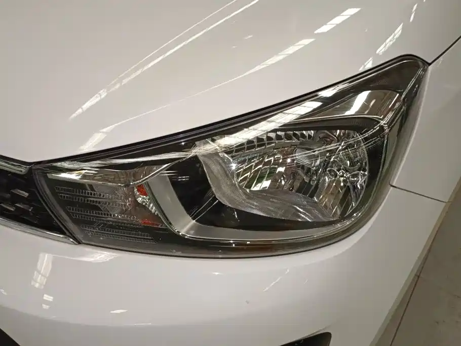 Kia Huanchi — миниатюра 5