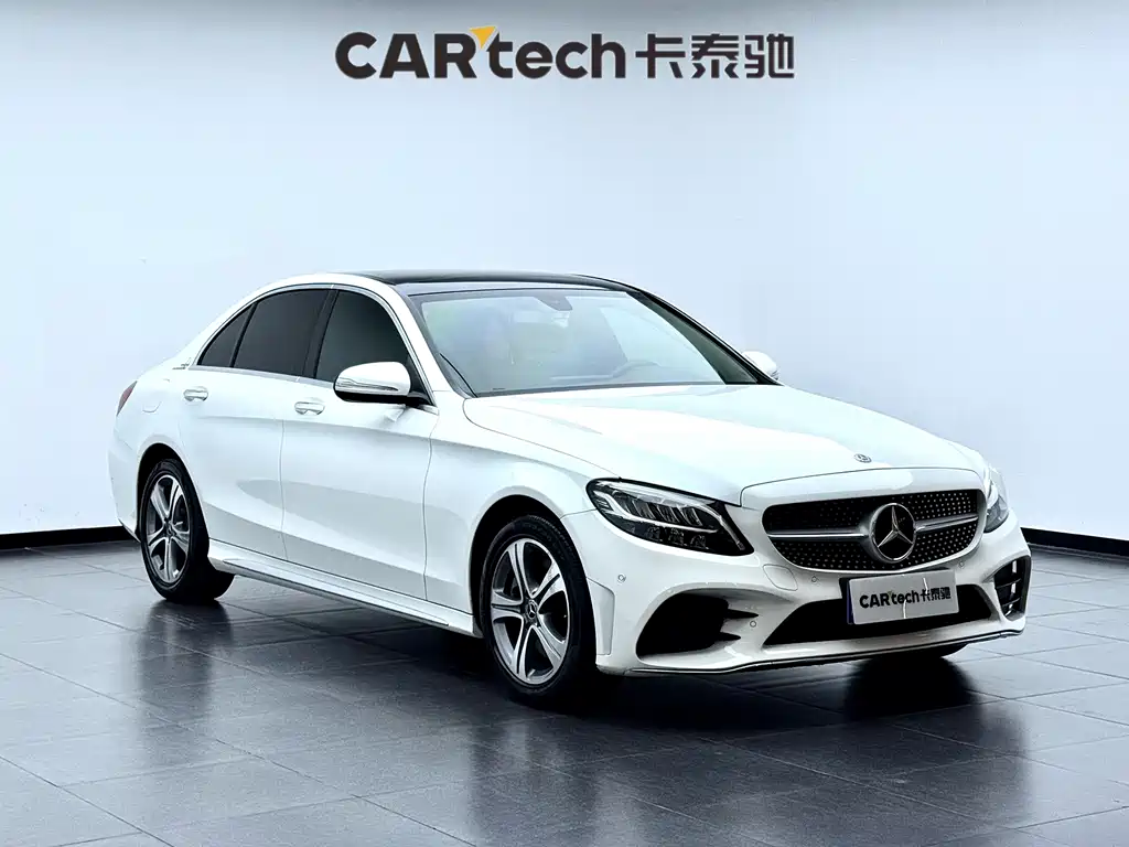 Mercedes-Benz C-Class — миниатюра 3