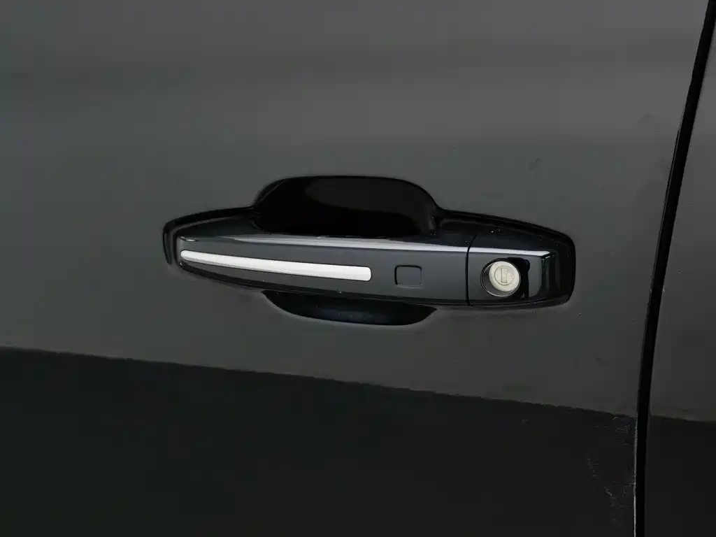 GAC Motor Trumpchi GS8 — миниатюра 18