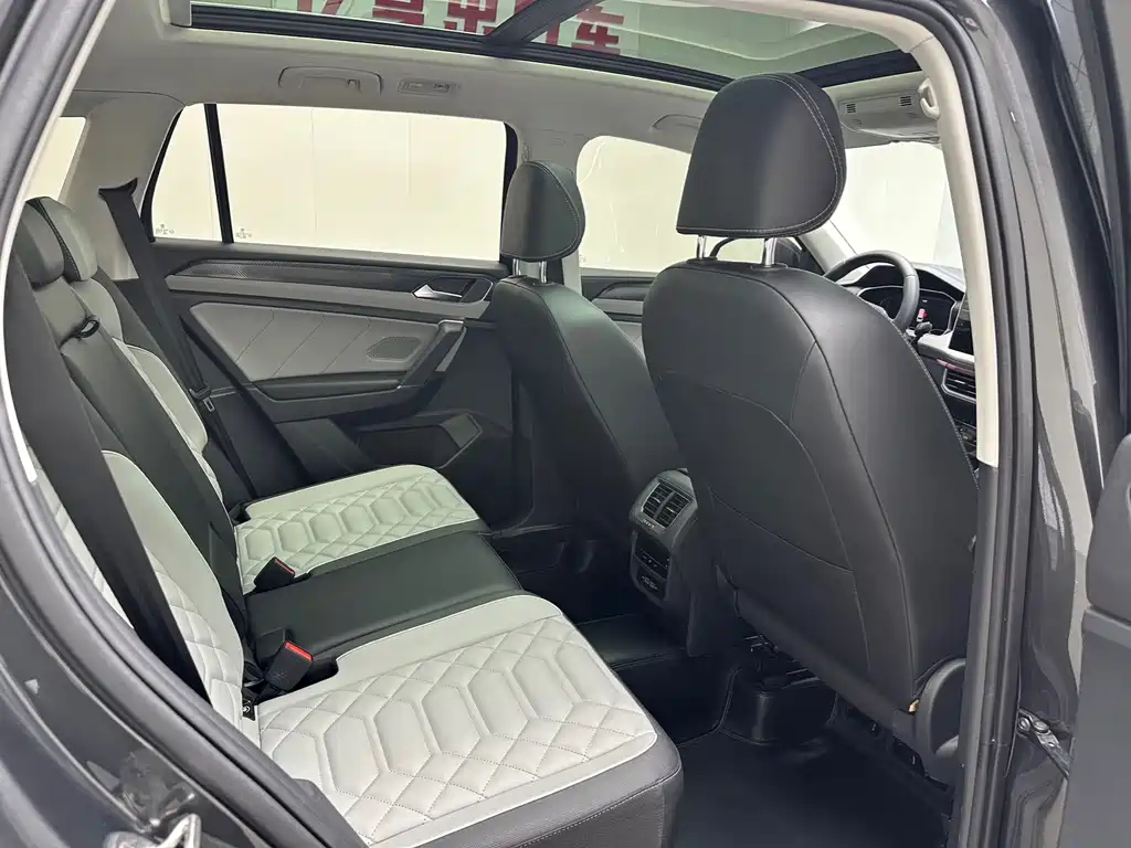 Volkswagen Tayron — миниатюра 6