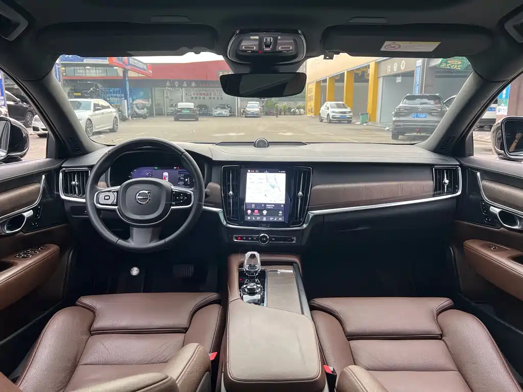Volvo S90 — миниатюра 19