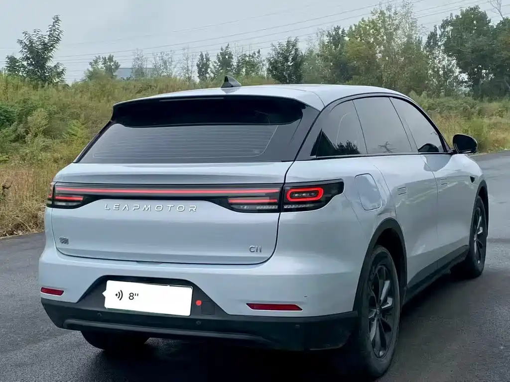 Leapmotor Leapmotor C11 — миниатюра 7