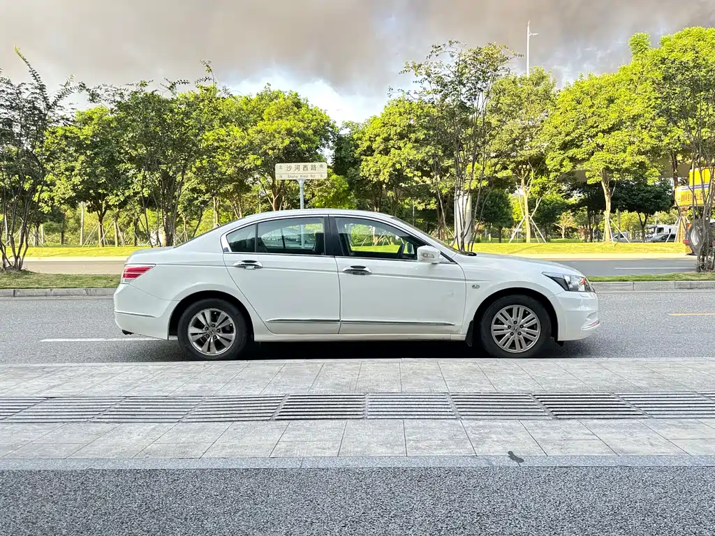 Honda Accord 2013 2.0L SE