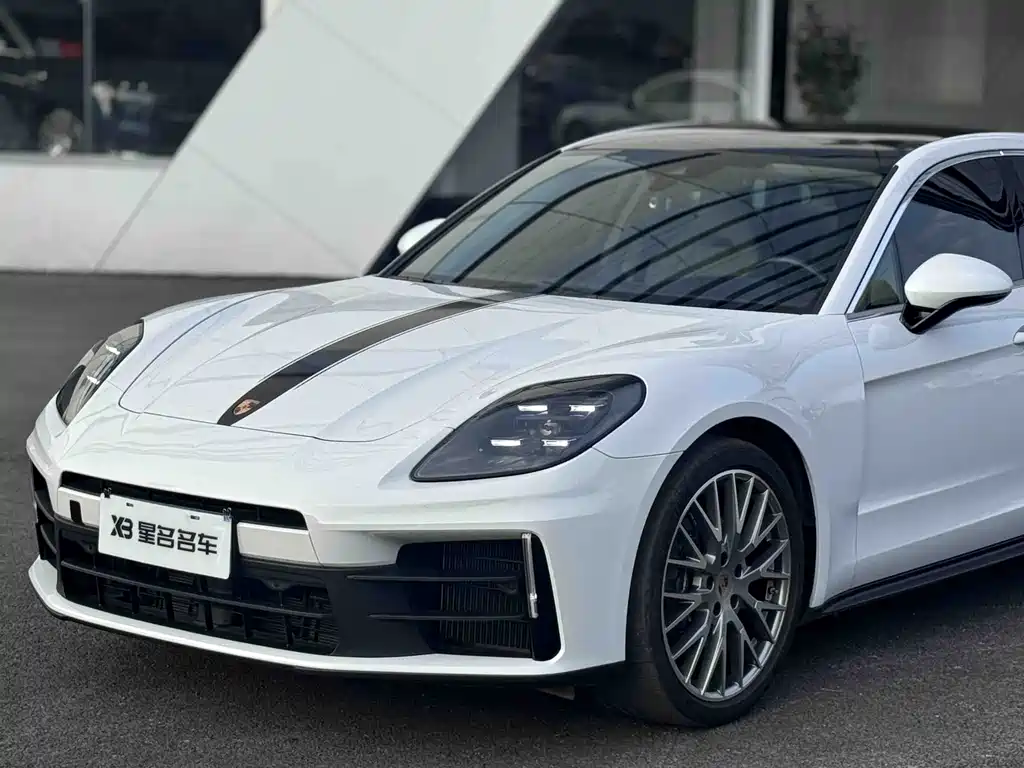 Porsche Panamera — миниатюра 18